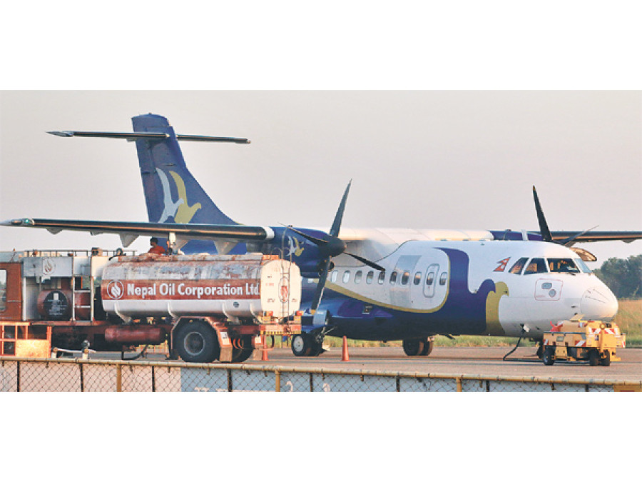 Airlines to operate only half of domestic flights today