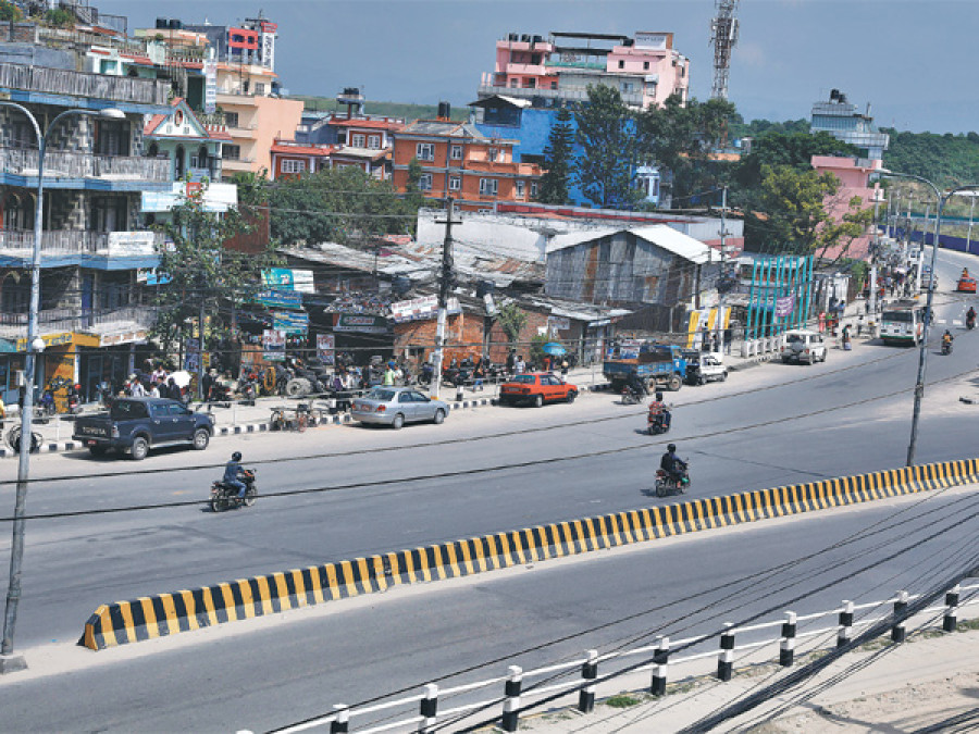 Vehicular movement thin in capital