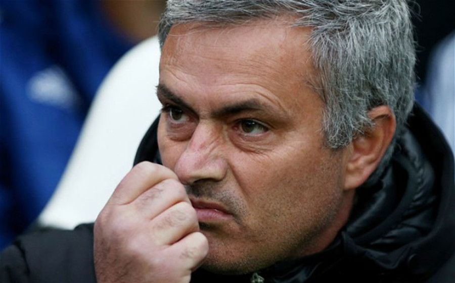 Jose Mourinho: Chelsea boss says 'sack me but I won't quit'