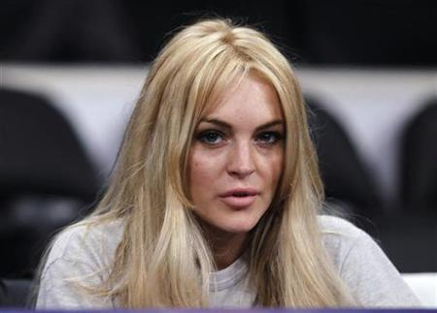 Lindsay Lohan Claims She Turned Down Harry Styles 