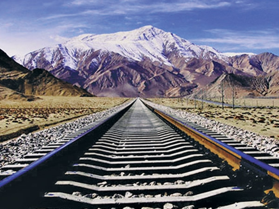 House panel to govt: Begin work on railway plan