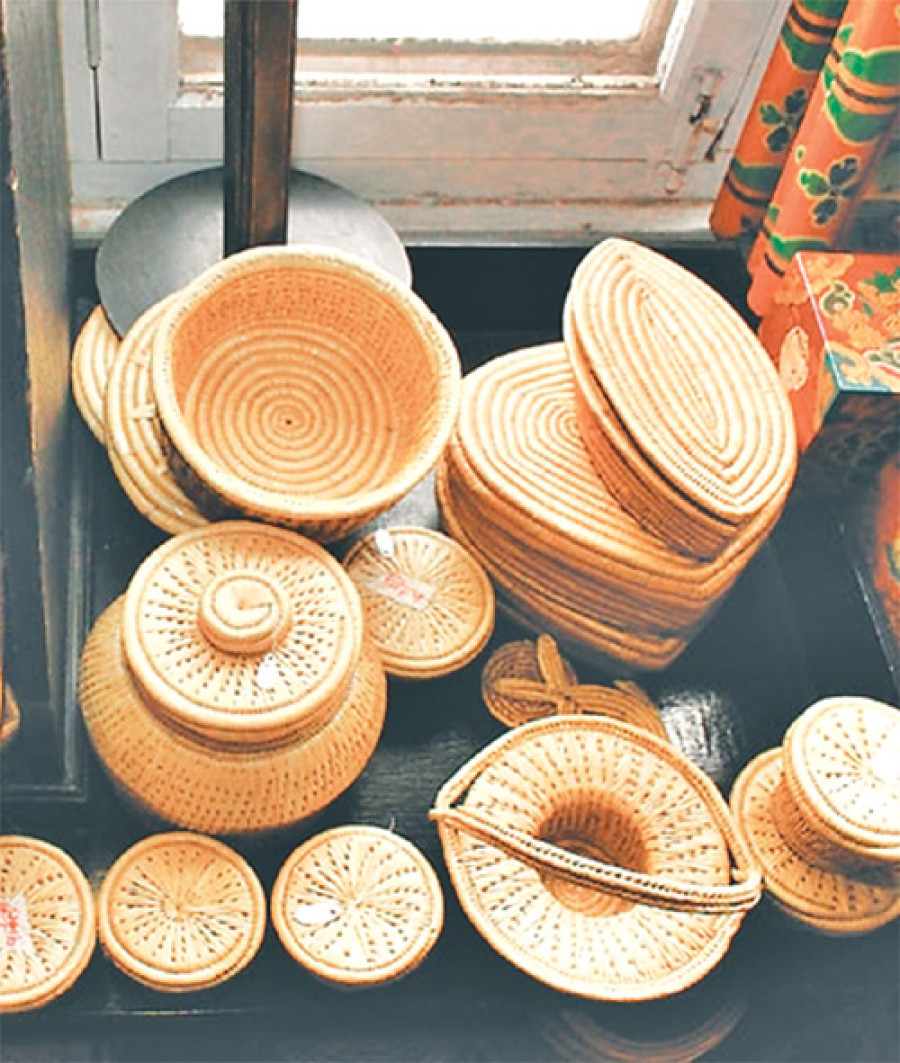 Earnings from handicrafts export up 19pc
