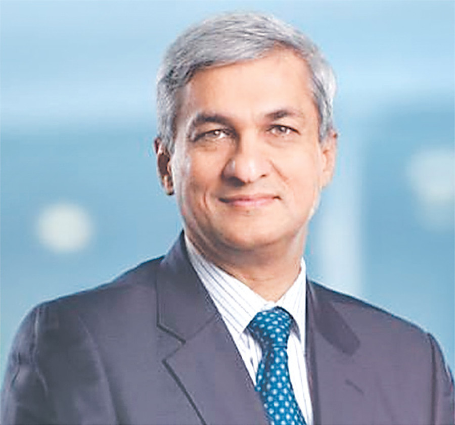 Standard Chartered official on Nepal visit