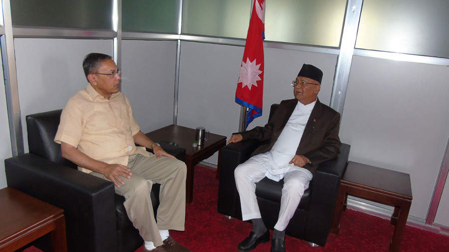 Indian envoy Rae calls on UML Chairman Oli