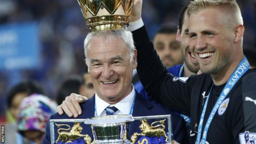 Claudio Ranieri: Leicester boss named manager of the year