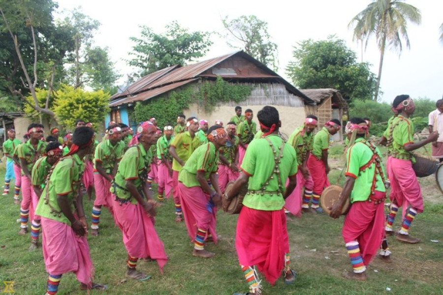 Traditional Santhal dance during Dashain (With photos)