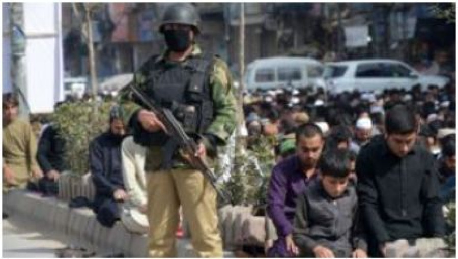 Pakistan 'kills 100 militants' after Sufi shrine attack