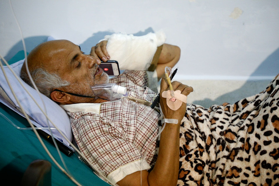 PM Deuba holds telephone talks with Dr KC, assures to address demands 