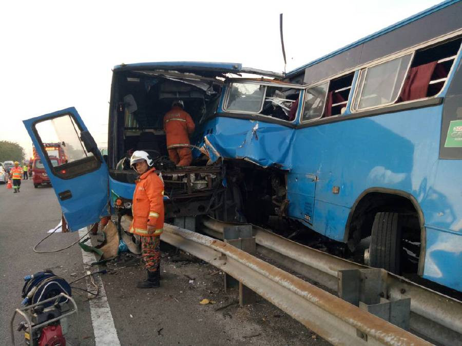 Eight factory workers killed in Malaysia road accident 