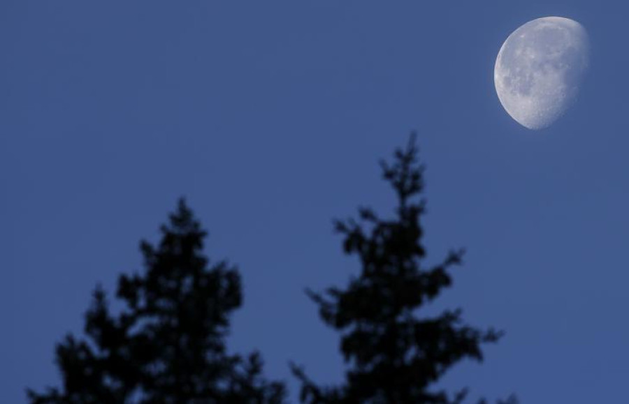 China to launch lunar space probe before year's end