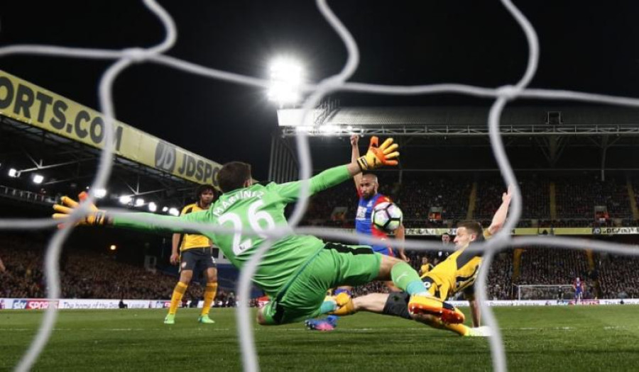 Arsenal's top-four hopes suffer major blow with 3-0 Palace loss