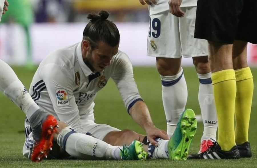 Bale set to miss semi-final with Atletico with calf injury