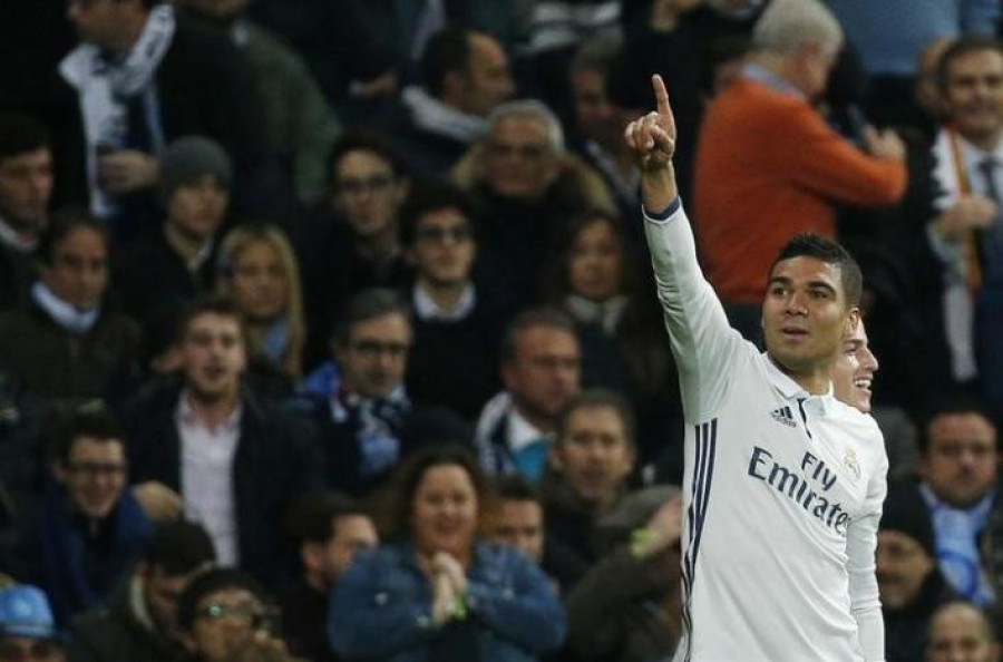 Regal Real fight back to beat Napoli 3-1