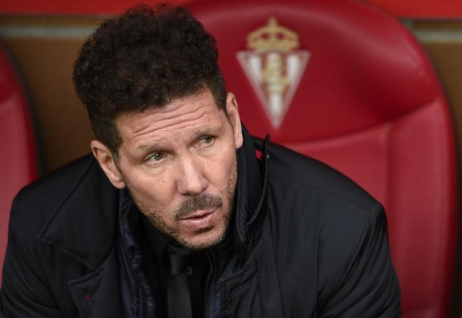 Simeone seeks first Liga win over Barca in his 300th game