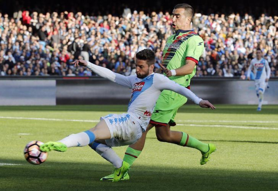 Roma and Napoli win 3-0, Inter thrash Atalanta 7-1