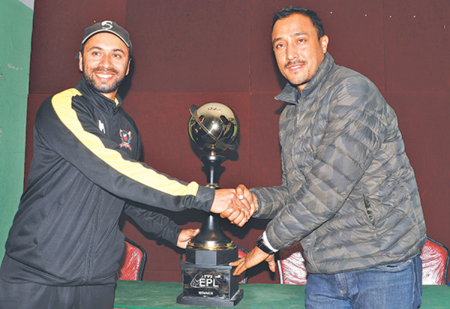 Warriors the clear favourites