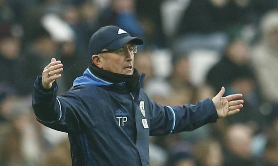 West Brom's Pulis blasts Stoke for 'disgraceful' comments