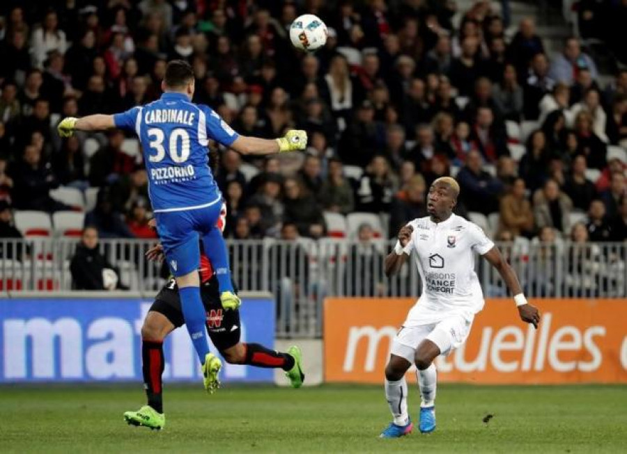 Nice salvage home draw to keep title hopes alive