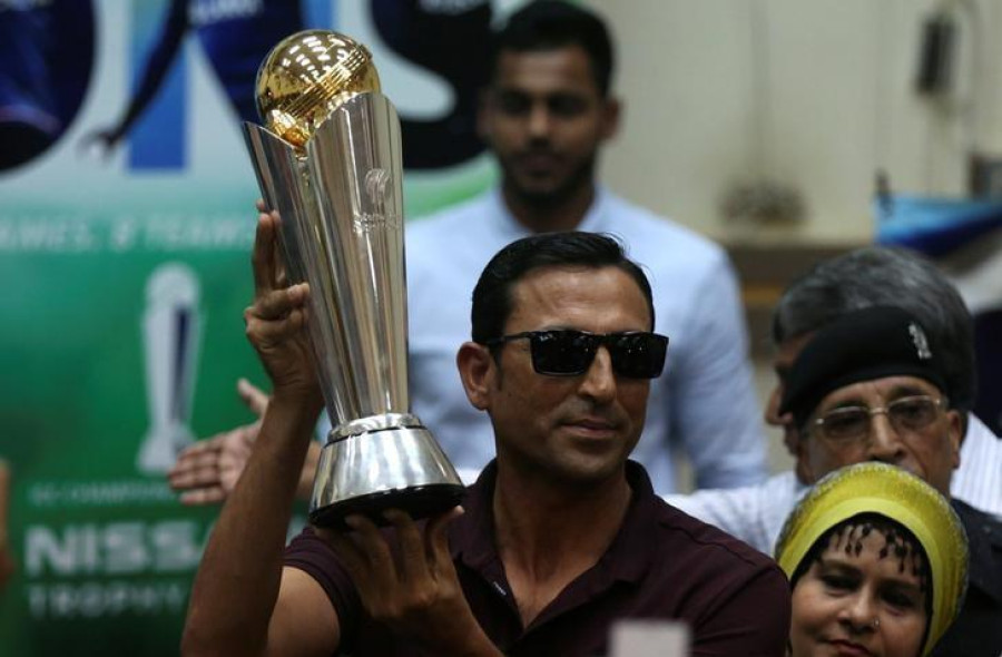 Pakistan's Younis Khan to retire after West Indies tour