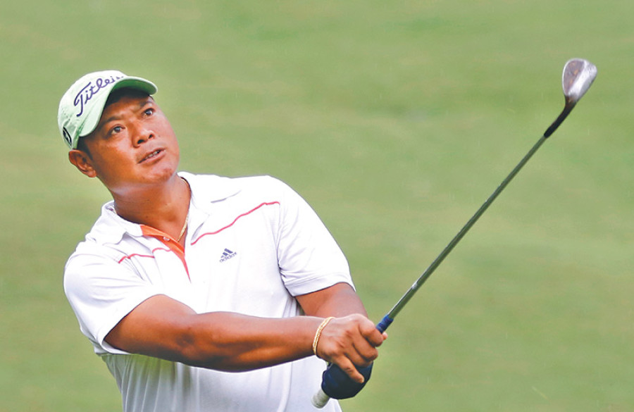 Shrestha grabs three-stroke lead with sizzling 65