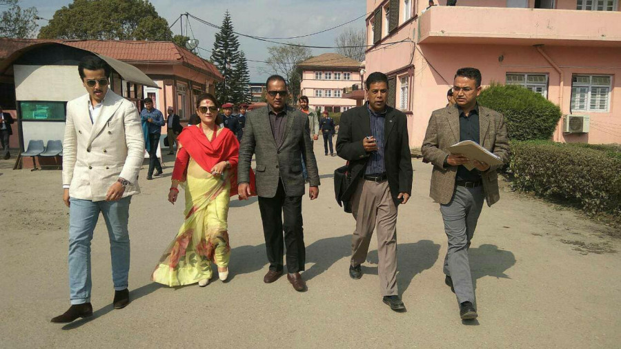 Contempt of Court against Kantipur: SC to record statement on Sunday 