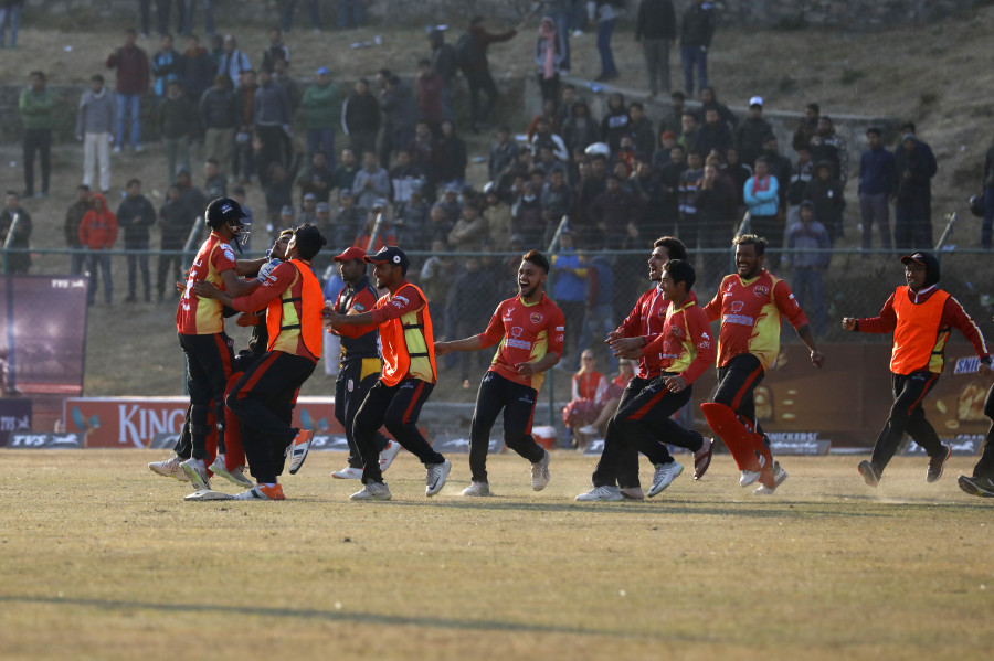 Patriots edge Kings XI to enter final