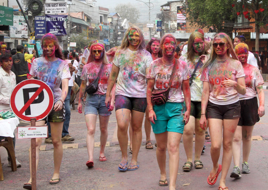Tourists celebrate Holi with Pokhara folks 