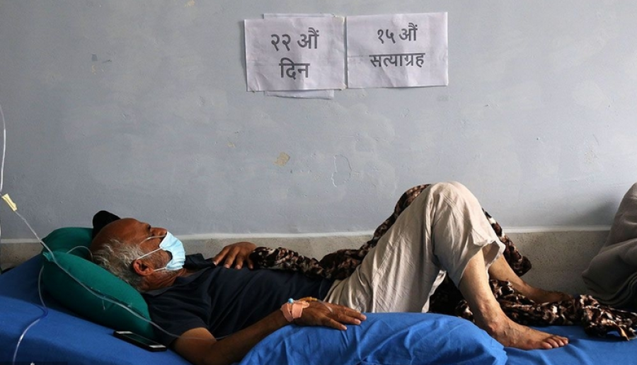 Govt calls activist for unconditional talks