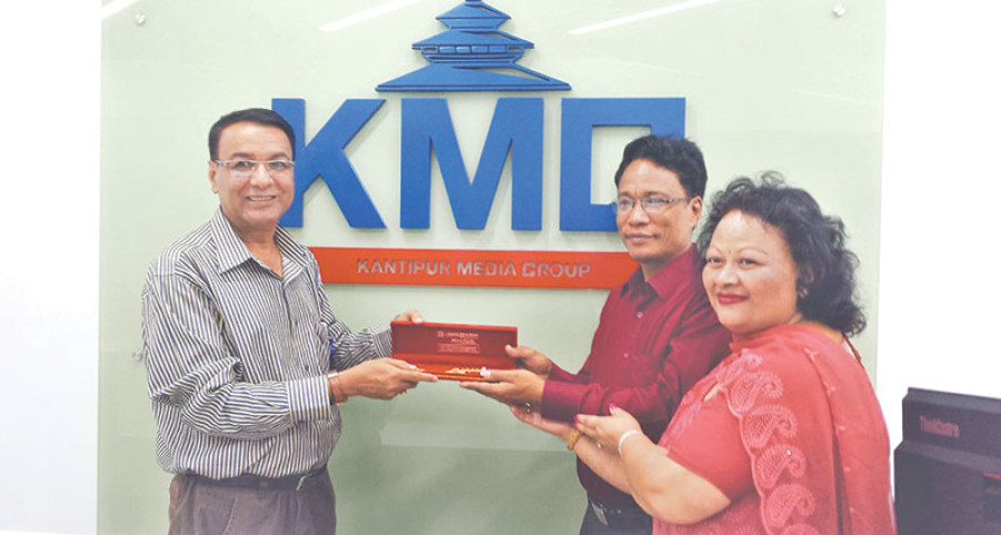 Shrestha wins 10 tola gold under Kantipur Ko Swornapur 2 scheme