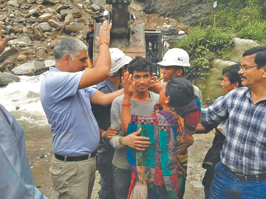 4 workers, trapped in Arun III tunnel, rescued safely