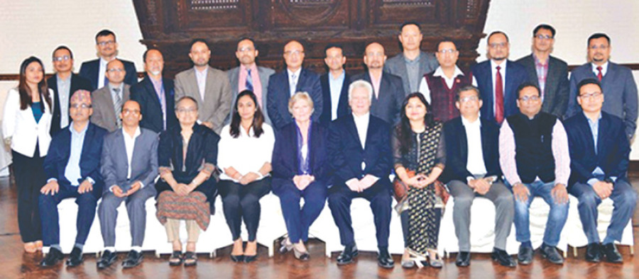 Corporate governance training camp concludes