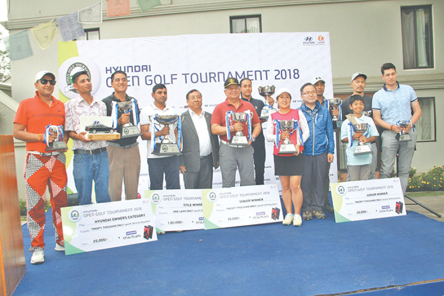 Tiwari lifts amateur title