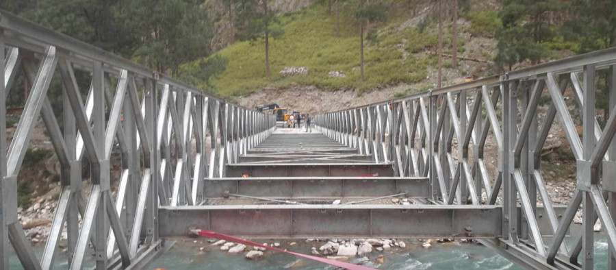 Bailey bridge worker killed in accident