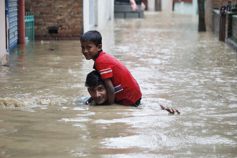 Heavy rainfall leads to flooding and landslides across the country, with 17 dead