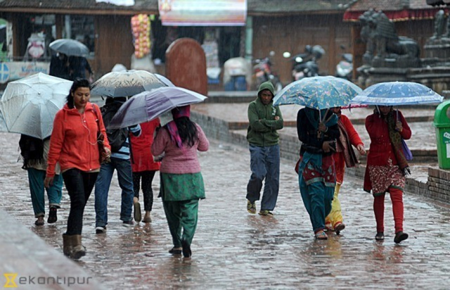 Meteorologist predicts rain, snowfall till Saturday