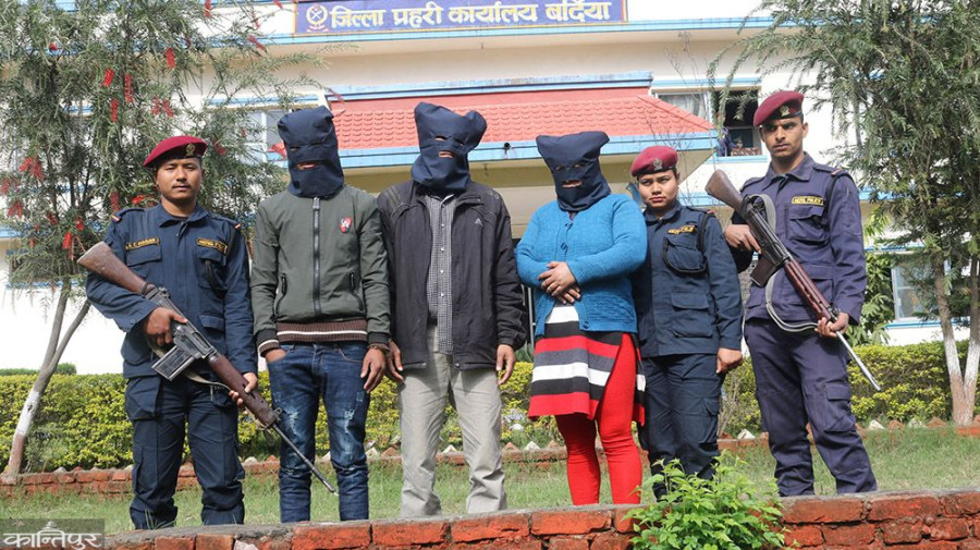 Police Rescue Two Women From Nepal India Border Three Human Traffickers Arrested 6966