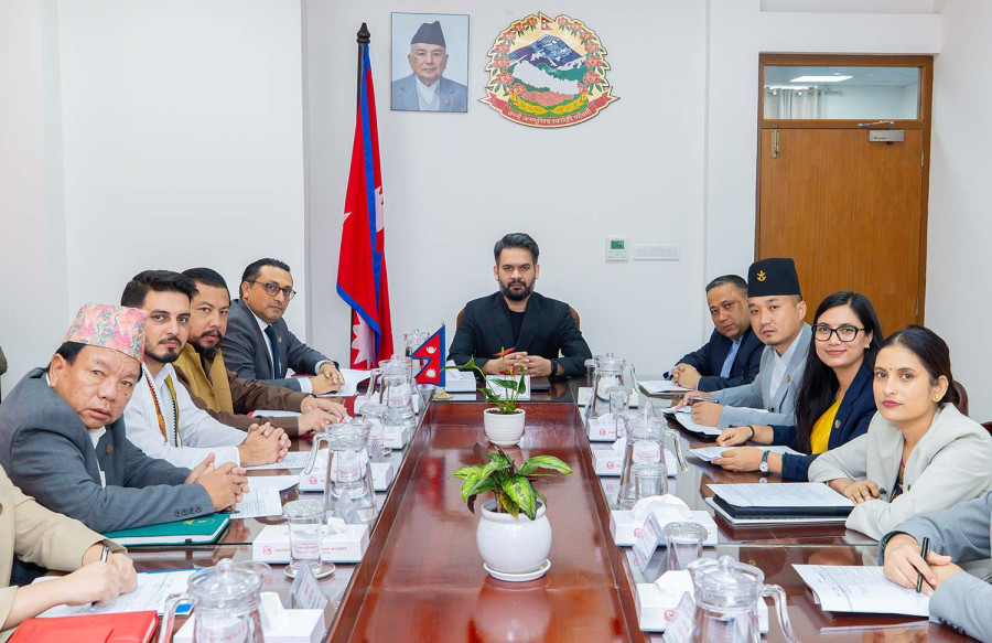 Shah government formed commissions but cares little for the outcome