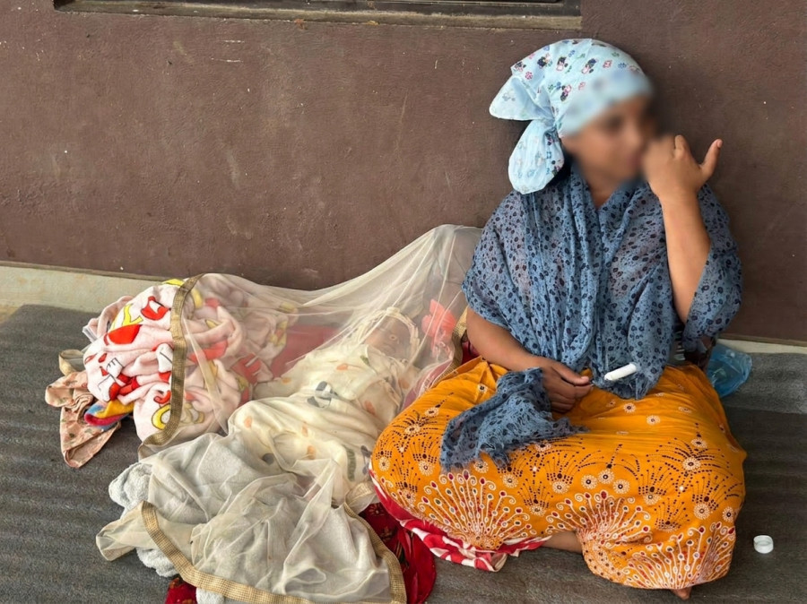 Flood-displaced mothers struggle for privacy and care