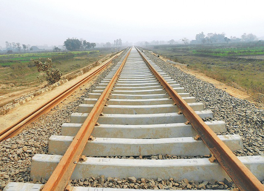 Locals prevent railway builders from resuming work over compensation