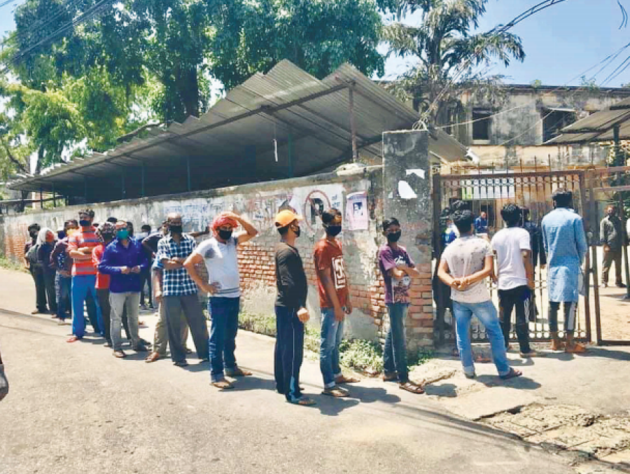 Chhapkaiya, Covid-19 hotspot in Province 2, is at high risk of community transmission