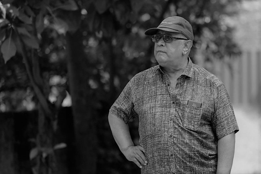 Novelist Peter J Karthak dies at 77