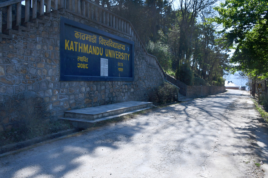 Battle of the moustache