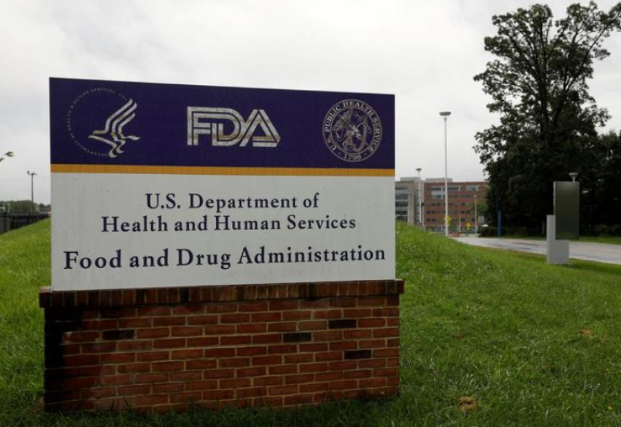 Moderna nears US authorization for Covid-19 shot with FDA staff endorsement