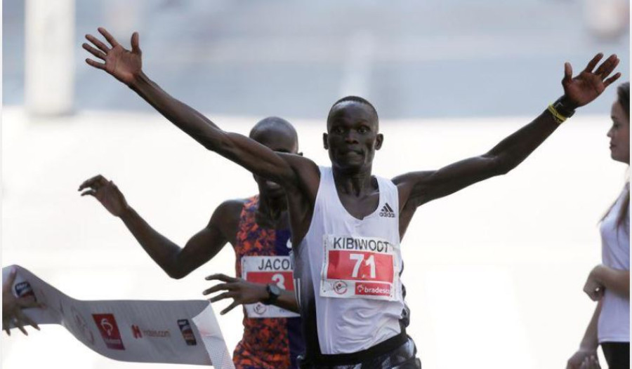 Kenya's Kandie smashes half marathon world record in Valencia