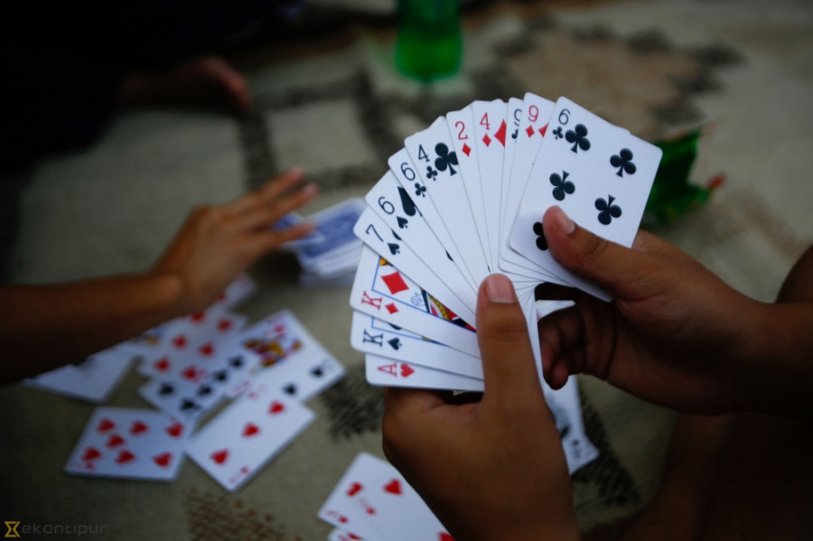 15 gamblers arrested with Rs 1.3 million from a New Road house