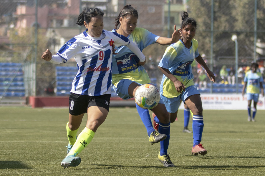 Army beat Waling 2-0, Police avenge Biratnagar