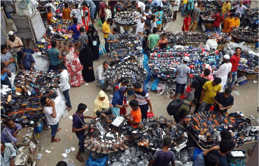 Companies, not poor, get most COVID-19 aid in developing world, says study