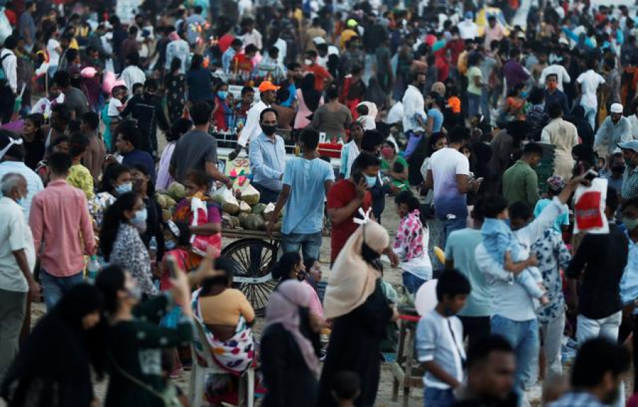  India’s daily Covid-19 cases surpass 100,000 mark for first time