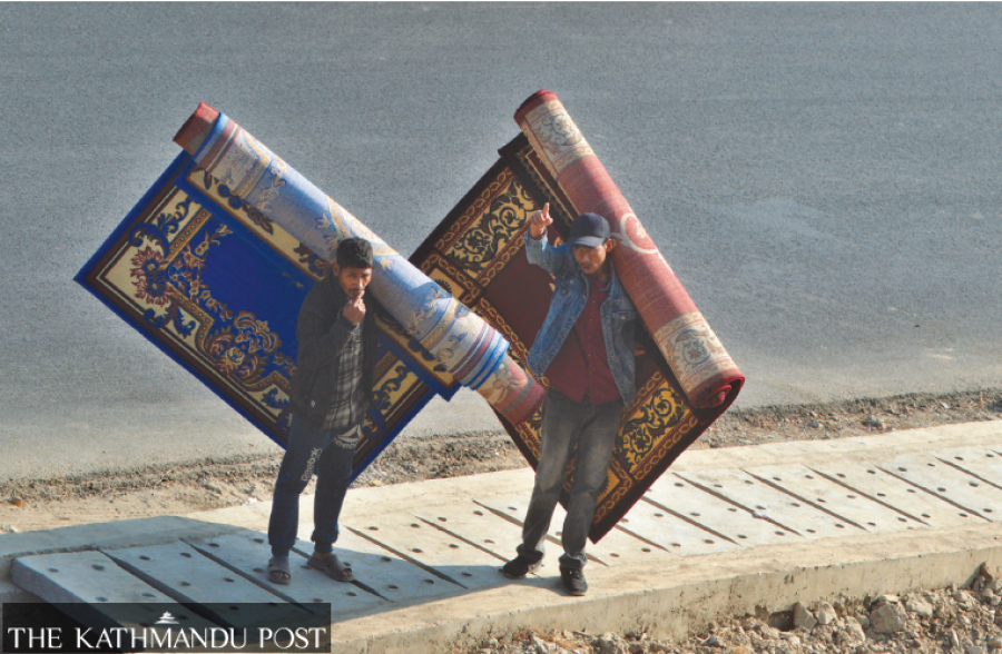 Carpet business booms again, but with imported products