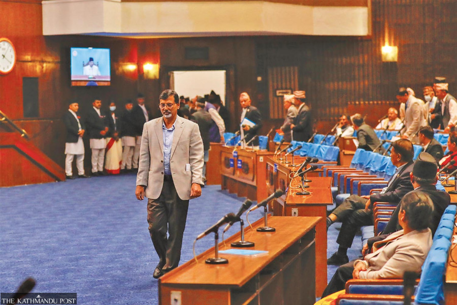 Finance minister resigns after public outcry and probe panel